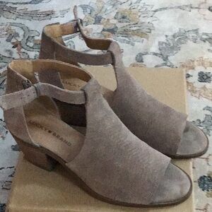 Women’s cutout tan suede booties